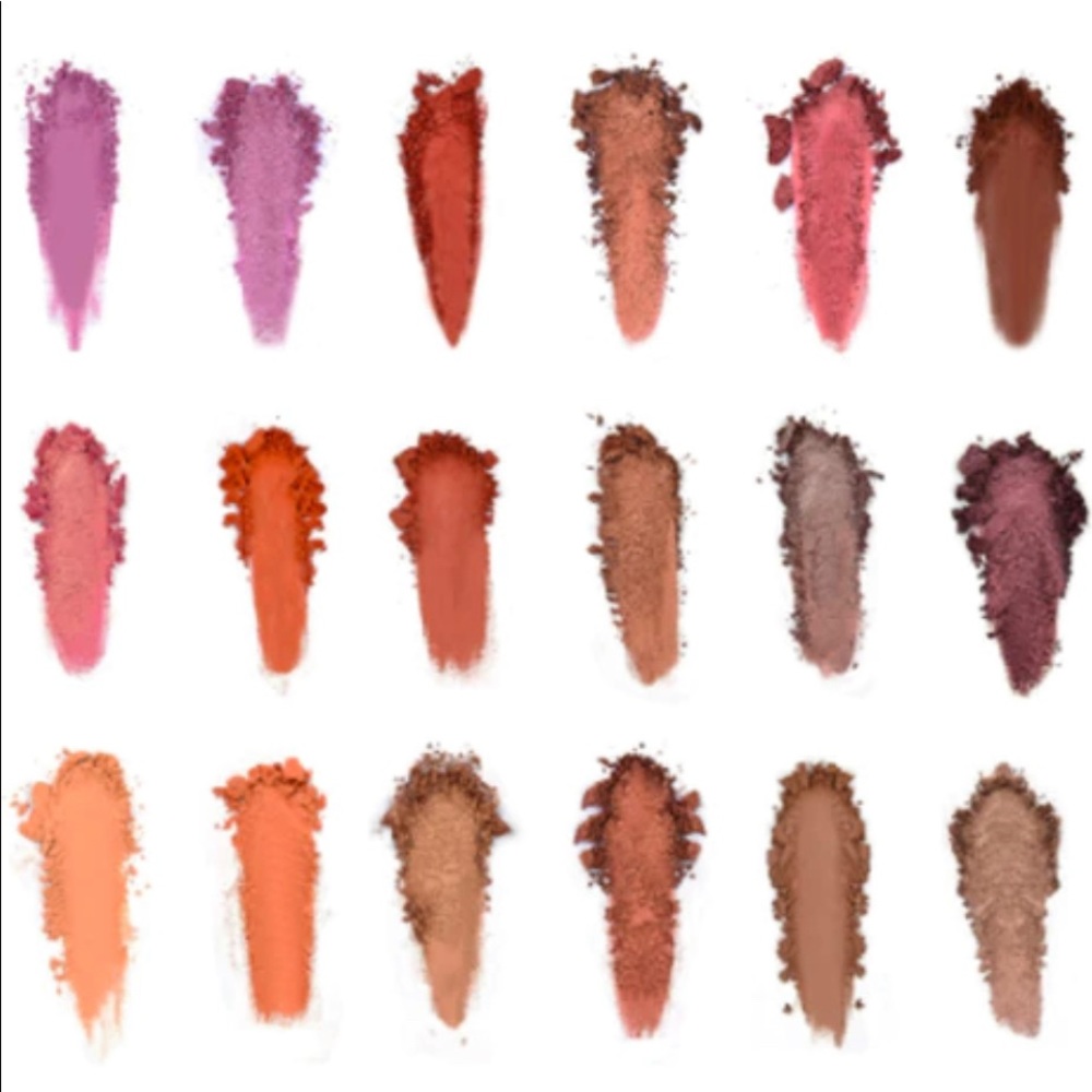 KAB Cosmetics DAY + NIGHT PALETTE - Picture 3 of 8